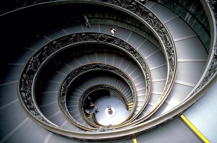 Rome: Vatican Museums, Sistine Chapel and Basilica Tour - Start at Viale Giulio Cesare, then walk into the Vatican with a plan