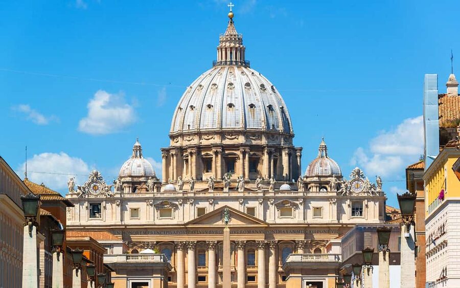Rome: Vatican Museums, Sistine Chapel and Basilica Tour - Raphael Rooms: where you learn to look at paintings like a timeline