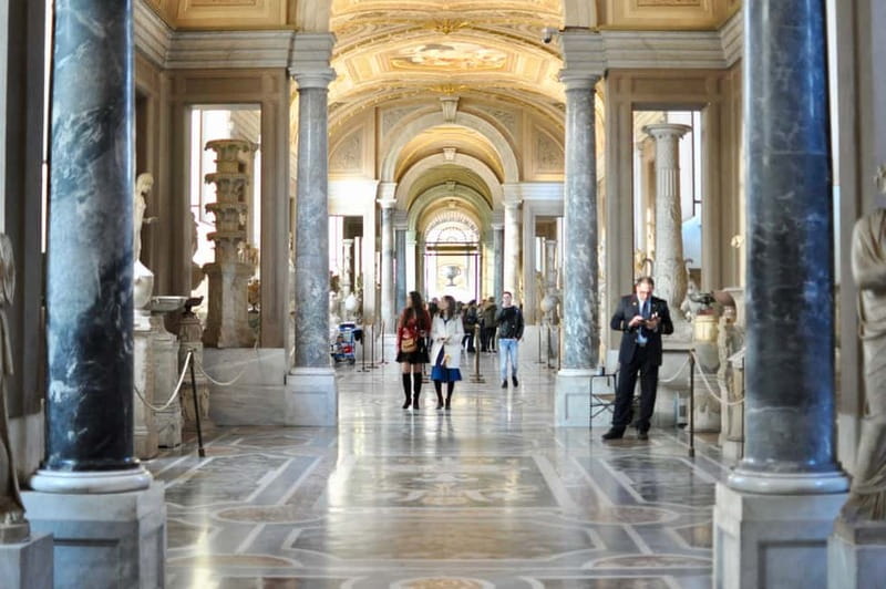 Rome: Vatican Museums, Sistine Chapel + Basilica Option - Raphael’s Legacy in the Tapestries, Candelabra, and Rooms