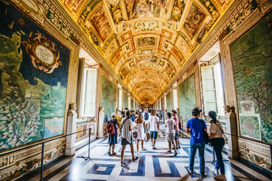 Rome: Vatican Museums, Sistine Chapel & Basilica Tour - Dome views: elevator terrace versus the 320-step climb