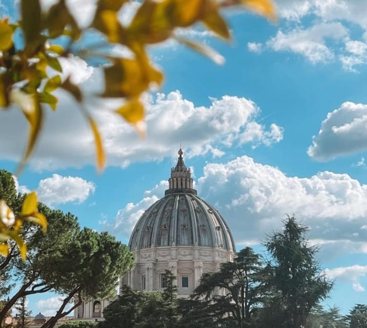 Rome: Vatican Museums & Sistine Chapel Skip-the-Line Tour - Vatican Museums: how the guide turns a huge place into a route