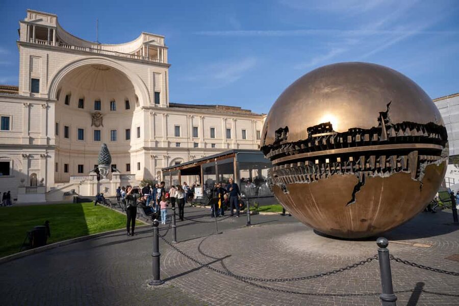 Rome: Vatican Museums & Sistine Chapel Tour with Fast Entry - Key highlights to know before you go