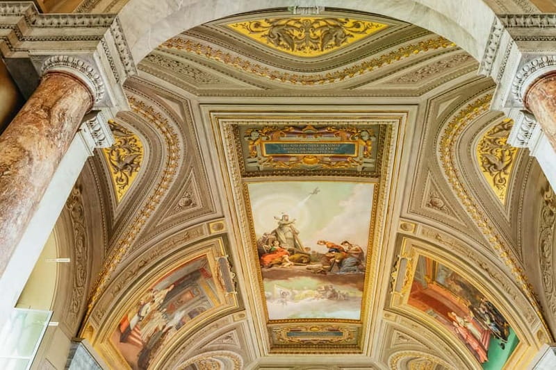 Rome: Vatican, Sistine Chapel and Basilica Guided Tour - What to bring and how to avoid last-minute headaches