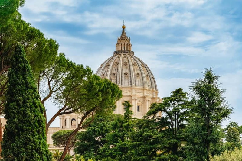 Rome: Vatican, Sistine Chapel and Basilica Guided Tour - Meeting at Via Germanico: the check-in that keeps the tour on schedule