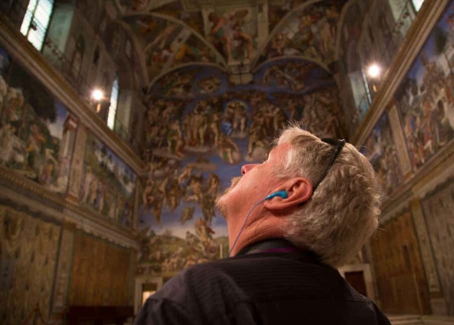 Rome: Vatican & Sistine Chapel Ticket with Audio Guided Tour - Finding Your Group at Viale Vaticano Near Caffè Vaticano
