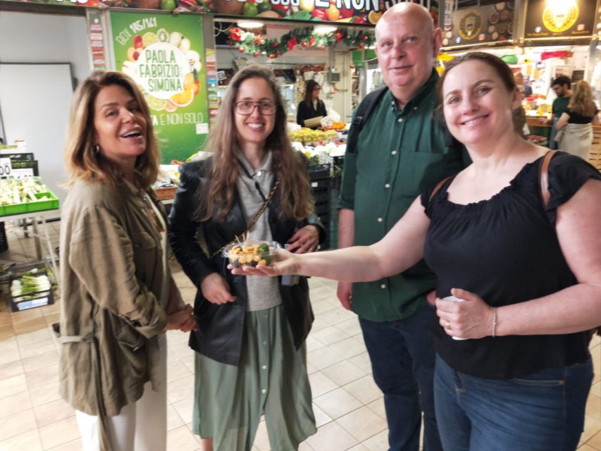 Rome: Vatican Street Food and Wine Tour with Farmers Market - Why the Vatican neighborhood makes this tour feel local fast
