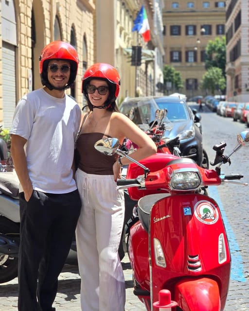 Rome: Vespa 125cc Daily rental - Your First 30 to 60 Minutes: Helmets, Hair Net, and the Safety Briefing