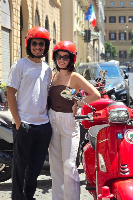 Rome: Vespa 125cc Daily rental - Pricing and Value: What $79.30 Gets You