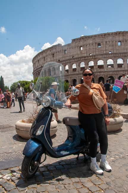 Rome Vespa: City Highlights Sightseeing Tour by Vespa - Key things you will notice right away