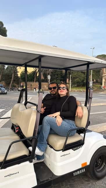 Rome Vespa Experience with Professional Photoshoot - Your Photographer and How to Get the Best Results