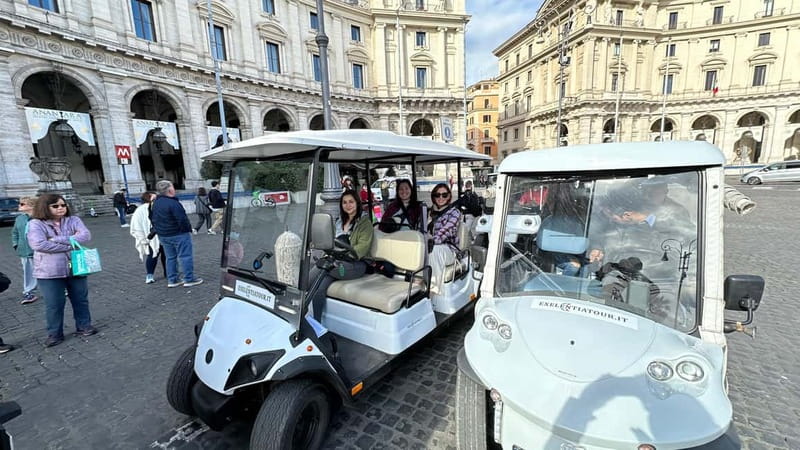 Rome Vespa Experience with Professional Photoshoot - Piazza Venezia and Castel SantAngelo: Iconic Pass-By Framing