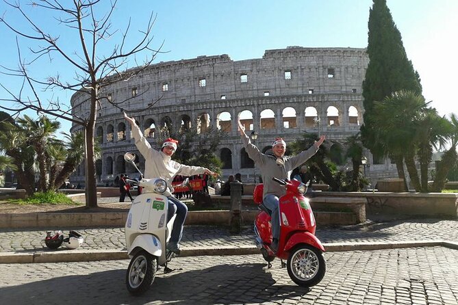 Rome Vespa Primavera 125 cc Rental - 72 Hours Rental - Starting by the Colosseum: check-in that focuses on real riding