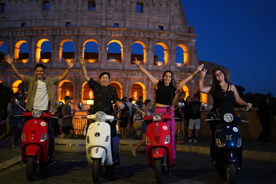 Rome: Vespa Scooter Night Tour with Pro Photographer - Pro Photo Stops: 25 Digital Images, Delivered in 3 to 5 Days