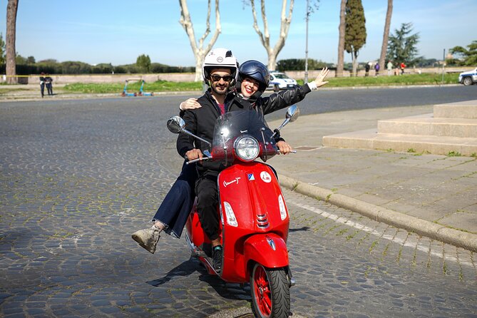 Rome Vespa Tour with Professional Photoshoot - Circus Maximus Pass-By: A Fast Lesson in Ancient Rome
