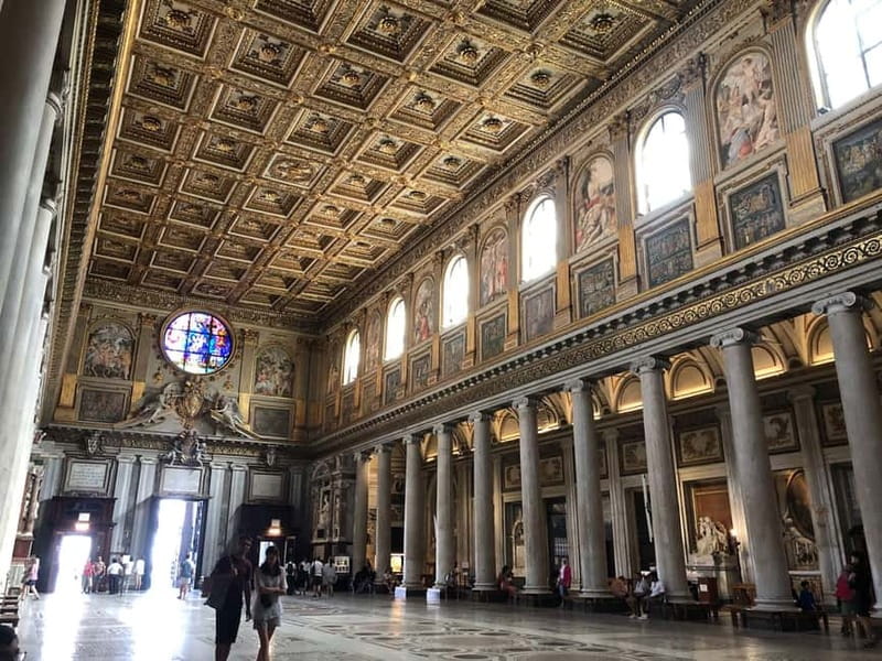 Rome: Via Crucis Pilgrim 3-Hour Walking Tour - A 3-hour pilgrimage route that feels like a plan, not just church-hopping