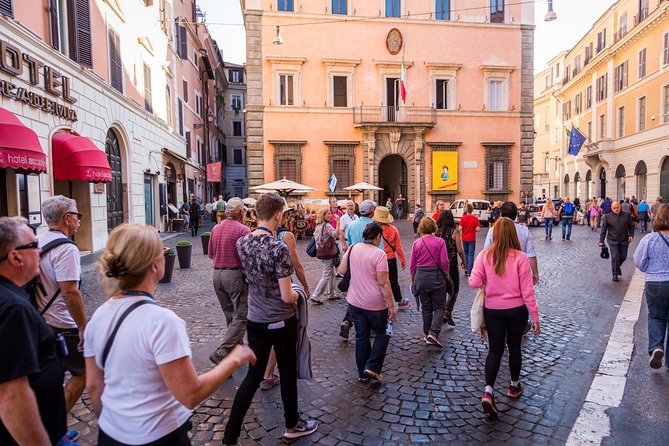 Rome Walking Tour with Piazza Navona, Trevi Fountain and Pantheon - Piazza Colonna and the Column of Marcus Aurelius (15 minutes)