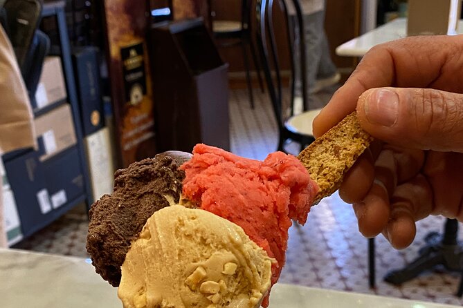 Rome with Golf Cart at Night with Pizza & Ice Cream - Ticket fees that can change your final cost