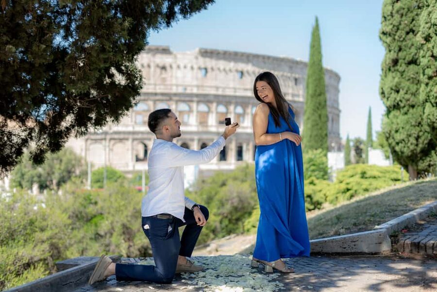 Secret Proposal Photoshoot in Rome + Reel - Secret Proposal Photoshoot in Rome, what the experience feels like
