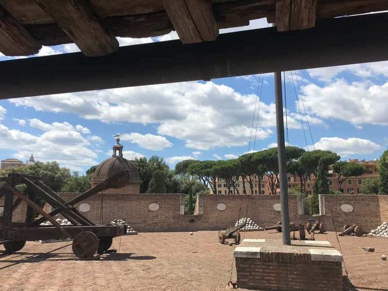 Secrets of the Passetto: Vatican's Hidden Path of Mystery - The pope escape route story, and why it matters when you’re standing there