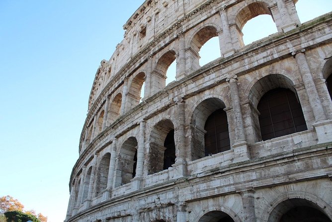 Semi-private tour: Colosseum & Ancient Rome VIP - Meeting at the Colosseum and the name match rule