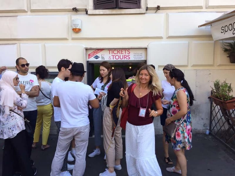 Semiprivate Guided Tour of Vatican Museums & Sistine Chapel - Sistine Chapel Viewing That Makes the Ceiling Make Sense