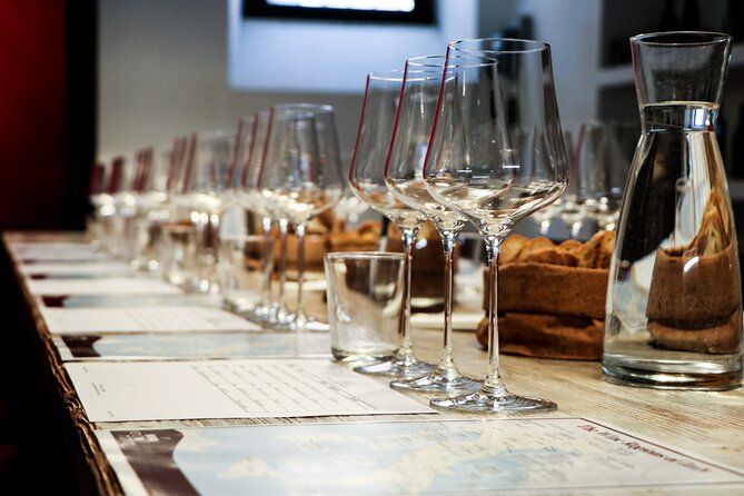 Shades of Italian Terroir - a tasting of minimal intervention wines - VinoRoma’s Rome Setup, Small Room Energy