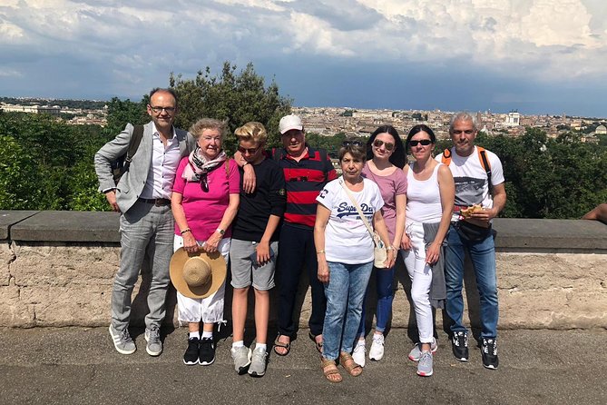 Shore Excursion to Rome from Civitavecchia Port - Trevi Fountain: 20 minutes for iconic photos and a smart approach
