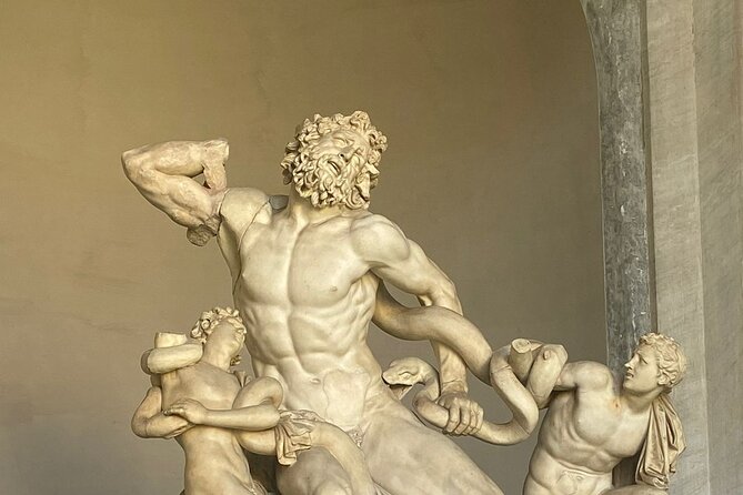 Sistine Chapel and Vatican Tour - Meeting point, mobile ticket, and the easiest way to not lose time
