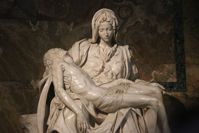 Sistine Chapel with St. Peter's Basilica & Dome Climb Guided Tour - Inside St. Peter’s Basilica: what you should look for