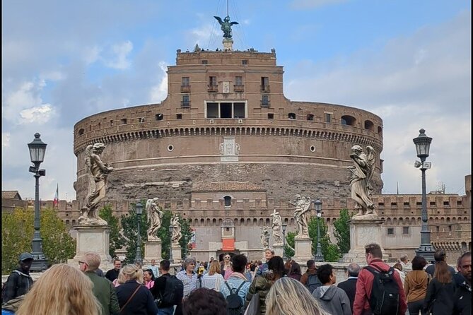 Skip the line Castel Sant'Angelo Tour tiered price - The view stop: Photos from the terrace