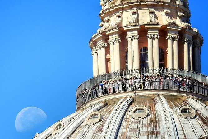Skip the line fast Entrance Tickets: Vatican Museums & Sistine Chapel - Sistine Chapel: what to focus on in your limited time