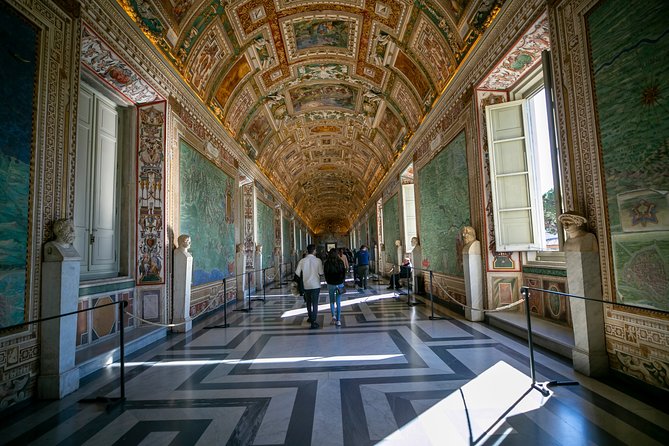 Skip-the-line Vatican and Sistine Chapel Private Guided Tour - Maps, Tapestries, and the Sobiesky Room: Why These Details Matter