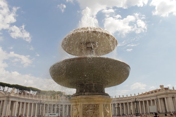 Skip the line Vatican Museum and Sistine Chapel Guided Tour - Pace, headphones, and why some groups felt rushed