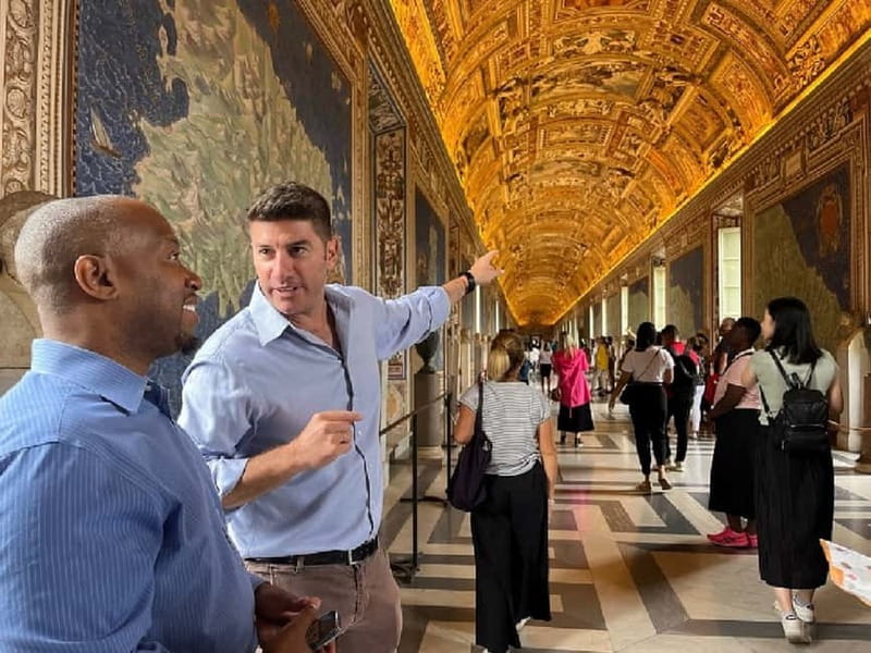 Skip-The-Line Vatican Museum, Sistine Chapel & Basilica Tour - Where you meet, how the morning really flows