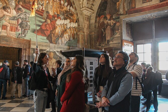 Skip-the-Line Vatican Museum, Sistine Chapel & St Peter Basilica - Meeting point reality: small bags, clear direction, short windows