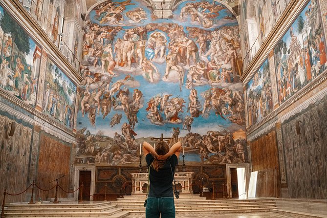 Skip The Line: Vatican Private Tour with Sistine Chapel - Raphael Rooms and the big-name museum highlights