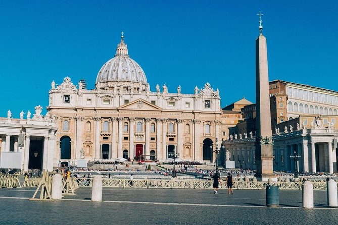 Skip-the-line Vatican, Sistine Chapel&Basilica Tour W Local Guide - Stanza di Raffaello (Rooms of Raphael): 30 minutes with real answers