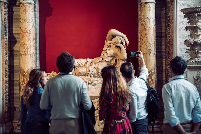 Skip the line Vatican & Sistine Chapel Tour - Sistine Chapel: Seeing the Last Judgment Without Getting Lost in the Crowd