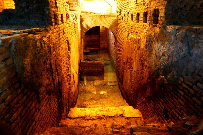Small-Group Express Tour of Trevi Fountain with Undergrounds - Trevi Fountain underground tour: what makes this one worth your time
