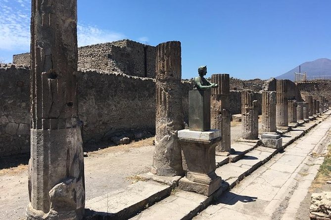Small-Group Full-Day Pompeii, Positano and Amalfi Coast from Rome - The real trade-offs: heat, pace, and what can go wrong
