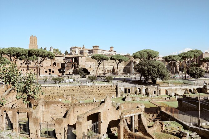 Small Group Tour of Colosseum With Dungeons - Guides, pacing, and what makes the experience feel worth it