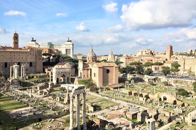 Small-Group Tour of Roman Forum & Palatine Hill - Stop 2: Roman Forum, temples, punishments, and the Republic in motion