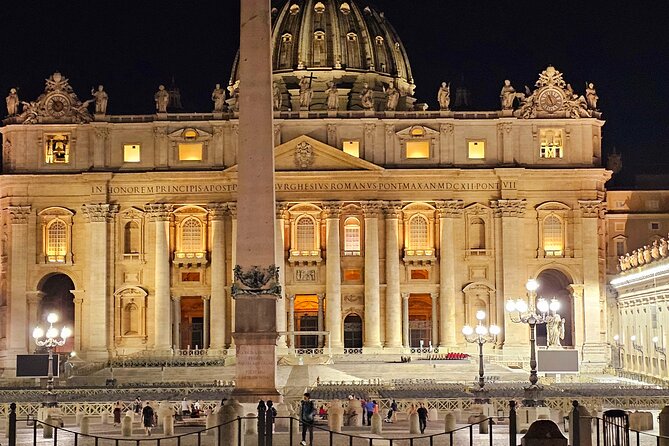 St. Peter's Basilica Dome to Underground Grottoes Tour - St. Peter’s Basilica: gold ceilings, marbles underfoot, and the main stories