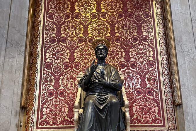 St. Peter's Semi-Private Tour (small groups) - The art and symbolism, explained in plain terms