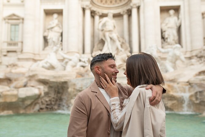 Sunny Photoshoot with a Local in the Heart of Rome - Colosseum plus Monti, where portraits feel like real street time