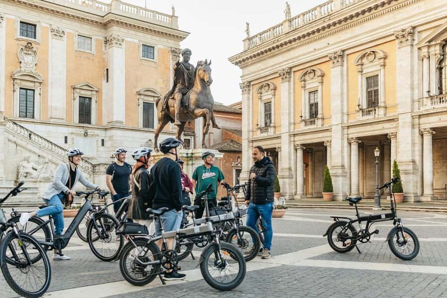 Sunrise in Rome: Small Group E-Bike Tour & Italian breakfast - Why 3 hours at sunrise changes how you see Rome