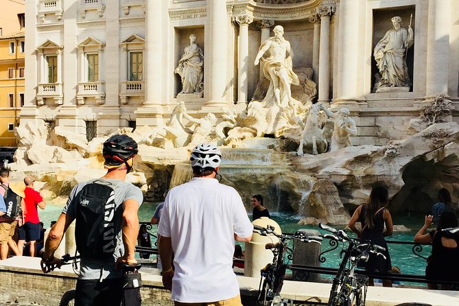 Sunrise in Rome: Small Group E-Bike tour with Italian Breakfast - Campidoglio hill at sunrise: panoramic photos with breathing room