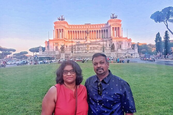 Sunset/By Night Private Tour of Rome by Golf Cart Gelato or Wine - Piazza Venezia After Dark: A Monumental Photo Pause
