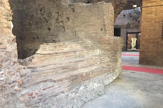 Ticket to Piazza Navona Undergrounds Stadium of Domitian - Piazza Navona Underground, what you are really seeing