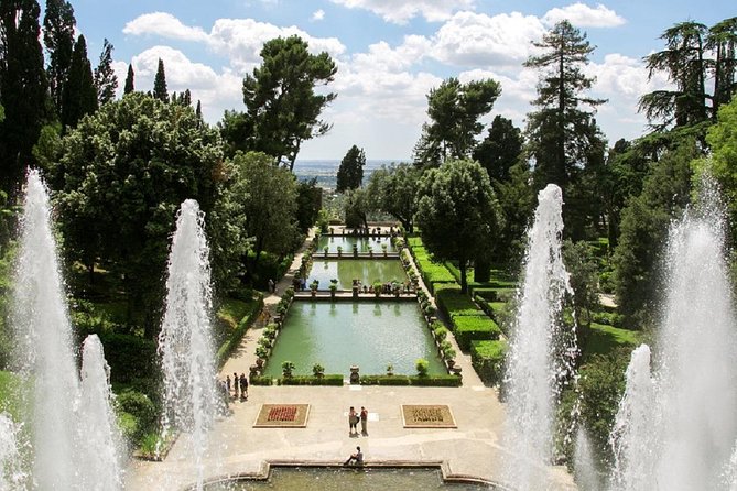 Tivoli: Hadrian's Villa and Villa d'Este, Semi-Private Tour - Villa d’Este gardens: Renaissance waterworks you can hear